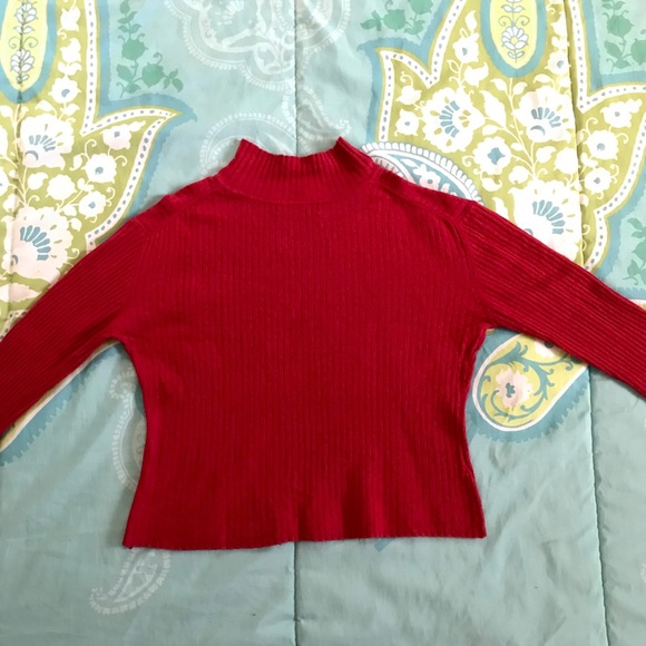 Kenneth Cole Cropped Sweater - Picture 7 of 8